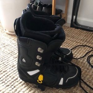 Burton Freestyle Snowboard Boots, US9.5
